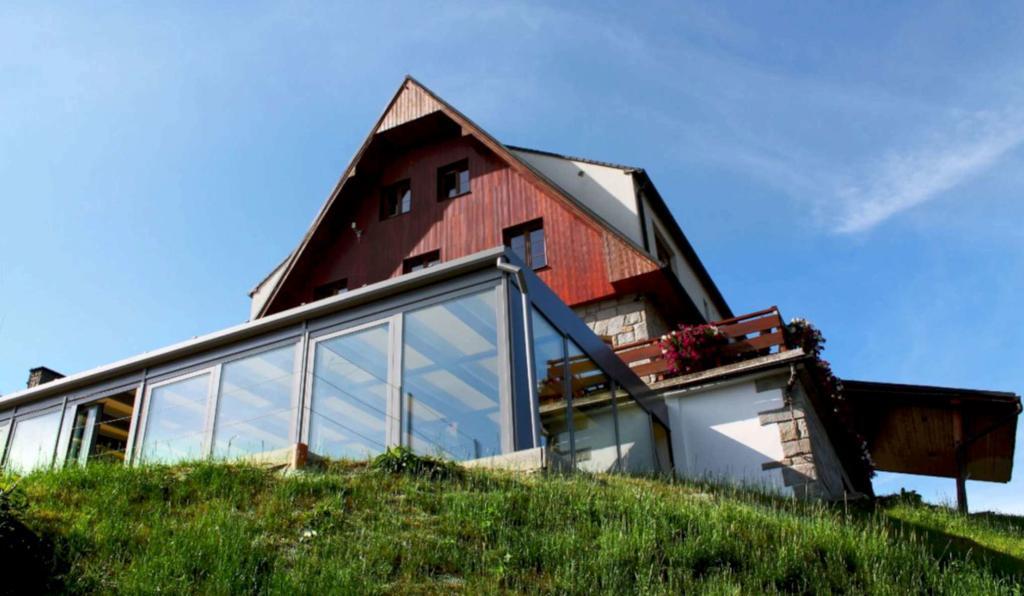 Horsky Hotel Koprivna Mala Moravka Ngoại thất bức ảnh