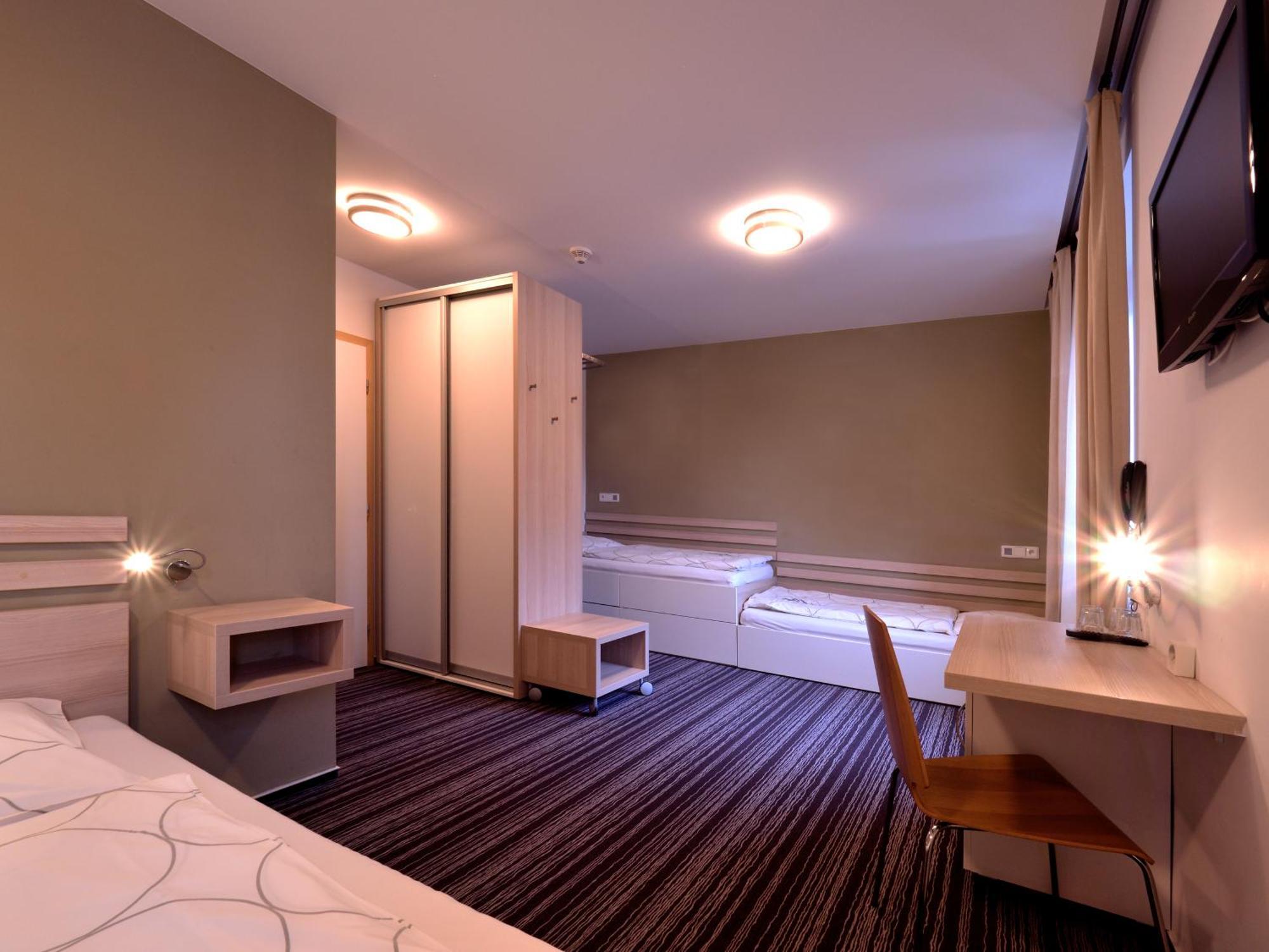 Horsky Hotel Koprivna Mala Moravka Ngoại thất bức ảnh