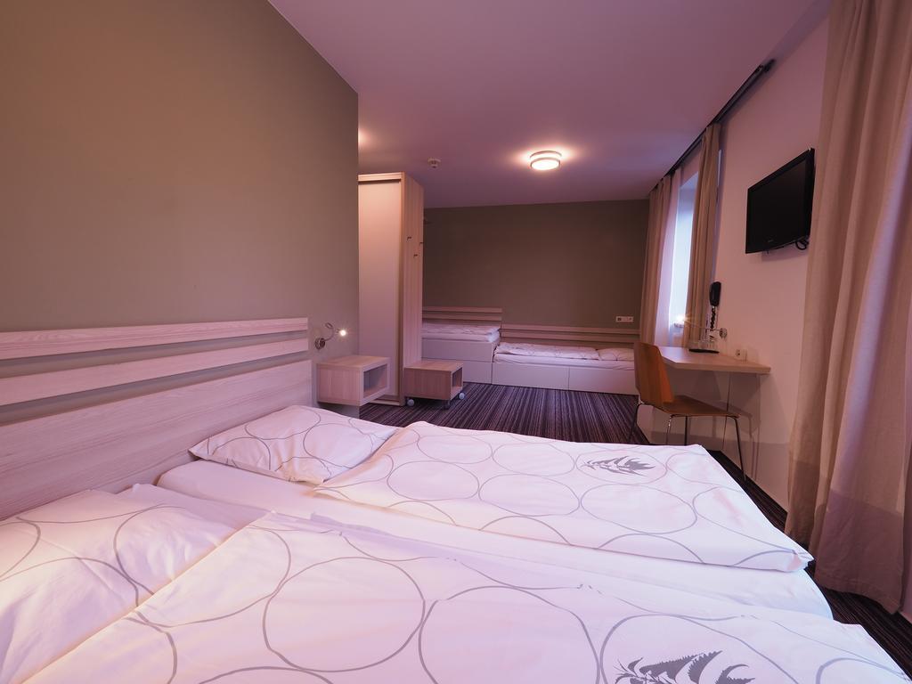 Horsky Hotel Koprivna Mala Moravka Ngoại thất bức ảnh